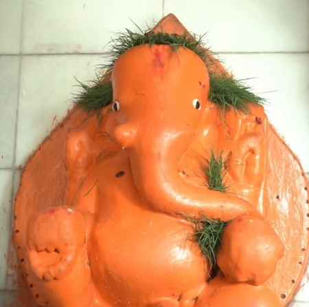 25 फरवरी पंचांग: बुधवार को पूरे दिन सर्वार्थ सिद्धि योग! नोट करें शुभ मुहूर्त, राहुकाल और गणपति पूजा