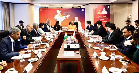 सीएम योगी का जापान दौरा : पहले दिन लगभग 11 हजार करोड़ रुपए के एमओयू पर हस्ताक्षर