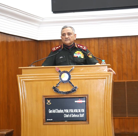 इंटेलिजेंट वारफेयर गैर-परमाणु रणनीतिक प्रतिरोधक क्षमता विकसित करनी होगी सीडीएस अनिल चौहान इंटेलिजेंट वारफेयर गैर-परमाणु रणनीतिक प्रतिरोधक क्षमता विकसित करनी होगी सीडीएस अनिल चौहान