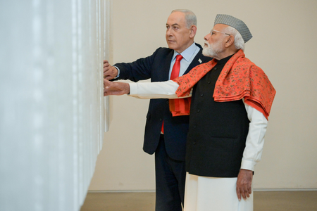 याद वाशेम में मैंने पीएम मोदी को पत्नी सारा के रिश्तेदारों के नाम दिखाए नेतन्याहू