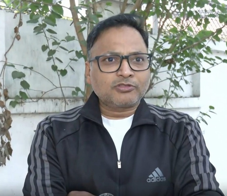 भाजपा सरकार संतों को राजनीतिक लड़ाई में घसीट रही है, केस दर्ज कराना गलत आशुतोष वर्मा