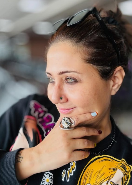 छेलेधोरा में स्वास्तिका मुखर्जी का दमदार किरदार, मुश्किल हालातों में ताकत खोजने की कहानी