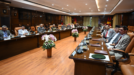 दिल्ली में भारतीय सेना प्रमुखों का सम्मेलन, नेपाल के पूर्व सेना प्रमुख भी हुए शामिल