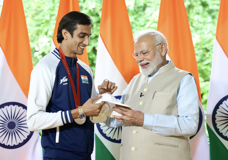 शरद कुमार बिहार के लाल ने रोशन किया देश का नाम, दो साल की उम्र में बाएं पैर में आई थी समस्या