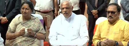 मुख्यमंत्री रेखा गुप्ता ने दिल्लीवासियों को दीं होली की शुभकामनाएं, बोलीं-सरकार ने पूरा किया वादा