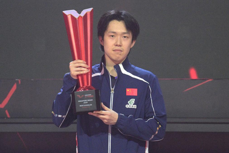 डब्ल्यूटीटी सिंगापुर स्मैश वांग छुछिन और सुन यिंग्शा ने क्रमशः पुरुष और महिला एकल खिताब जीते