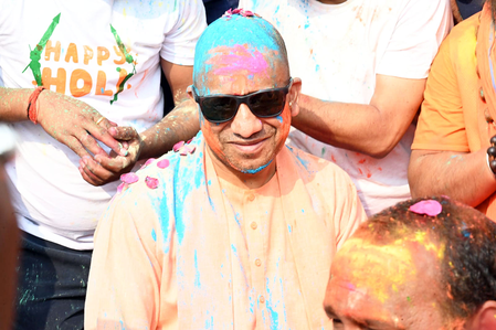 सीएम योगी बोले: सुरक्षा, शांति और सौहार्द से उमंग के पर्व मनाता है उत्तर प्रदेश, अब यही है विश्वास