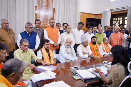 अमित शाह-नीतीश की मौजूदगी में नितिन नवीन ने भरा राज्यसभा नामांकन, 'विकसित बिहार' का लिया संकल्प