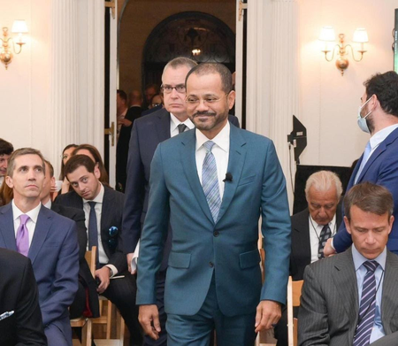 ओमान की दो टूक: 'युद्ध खत्म करो!' खाड़ी में फंसे लोगों को घर भेजने की बड़ी मानवीय पहल