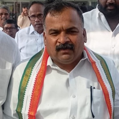 आंध्र में तीसरे बच्चे पर 25000 रुपये के प्रोत्साहन पर बवाल, कांग्रेस सांसद ने 'छोटी सोच' बताकर साधा निशाना