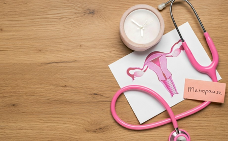 मेनोपॉज के दौरान शरीर में होते हैं कई बदलाव, ऑस्टियोपोरोसिस और फ्रैक्चर का बना रहता है खतरा