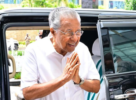 सीएम विजयन को झटका, सीएटी ने आईएएस के ट्रांसफर ऑर्डर रद्द किए