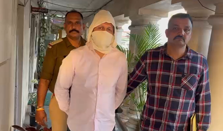 जनकपुरी के गड्ढे में हुई मौत के मामले में मुख्य ठेकेदार हिमांशु गुप्ता गिरफ्तार