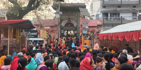 शीतला अष्टमी पर कल्याणी देवी मंदिर में बड़ी संख्या में उमड़े श्रद्धालु