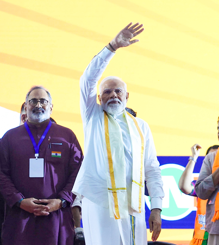 केरल में लोग एलडीएफ और यूडीएफ के कुशासन से नाखुश प्रधानमंत्री मोदी