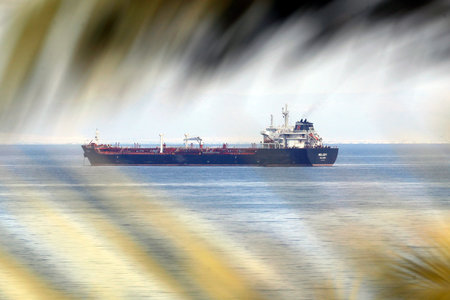 पनामा नहर और स्वेज नहर समेत इन समुद्री मार्गों से होता है दुनिया में व्यापार, ग्लोबल ट्रेड के लिए है जरूरी