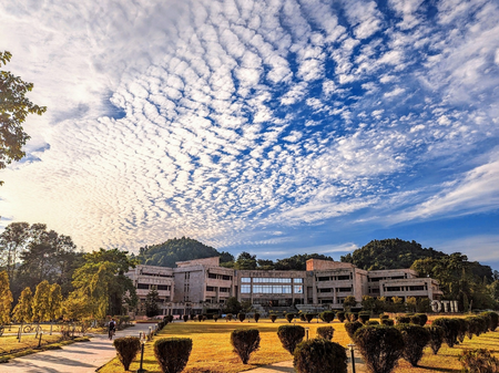 IIT का क्रांतिकारी आविष्कार: स्वदेशी 'सुपर मोर्टार' देगा लोहे सी मजबूती, परमाणु रेडिएशन से मिलेगी अभेद्य सुरक्षा