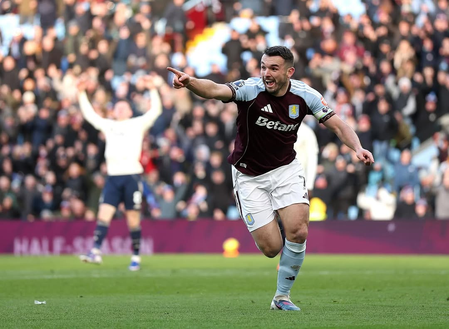 एस्टन विला के स्क्वॉड में जल्द वापसी कर सकते हैं जॉन मैकगिन