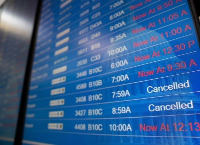 Chemical odour halts Washington-area flights Chemical odour halts Washington-area flights