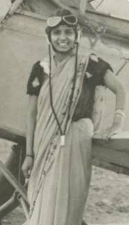 सरला ठकराल: जब महिलाओं के लिए सपने देखना भी संघर्ष था, साड़ी पहन खुले आसमान में भरी थी लंबी उड़ान