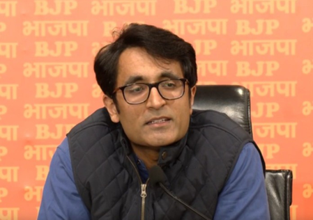 भारत इकलौता जी20 देश है जहां वैश्विक युद्ध के बावजूद नहीं बढ़े पेट्रोल के दाम: प्रदीप भंडारी