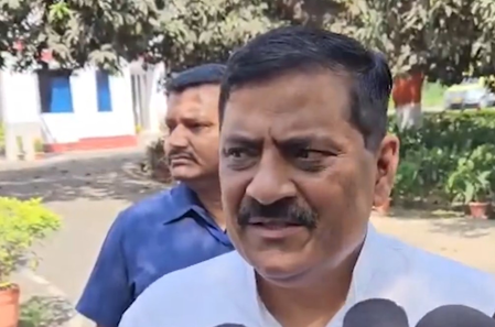 बिहार: राज्यसभा चुनाव को लेकर संजय झा का दावा, पांच की पांचों सीट पर जीत पक्की