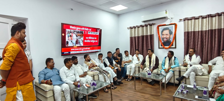 बिहार राज्यसभा संग्राम: एनडीए ने कसी कमर, उपेंद्र कुशवाहा के आवास पर जुटा दिग्गजों का जमावड़ा, भोज भी