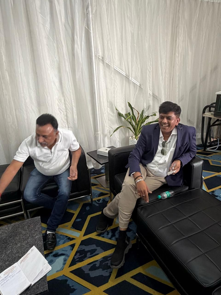 बेंगलुरु  रिसॉर्ट में ओडिशा के कांग्रेस विधायकों को रिश्‍वत देने का आरोप, हिरासत में दो लोग