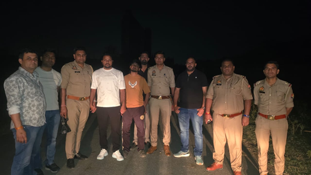 ग्रेटर नोएडा पुलिस मुठभेड़ में सुंदर भाटी गैंग के दो बदमाश गिरफ्तार, हथियार और कारतूस बरामद ग्रेटर नोएडा पुलिस मुठभेड़ में सुंदर भाटी गैंग के दो बदमाश गिरफ्तार, हथियार और कारतूस बरामद