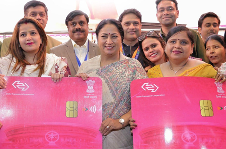 दिल्ली की सहेली पिंक स्मार्ट कार्ड योजना बनी महत्वपूर्ण पहल, 12 दिन में एक लाख कार्ड जारी