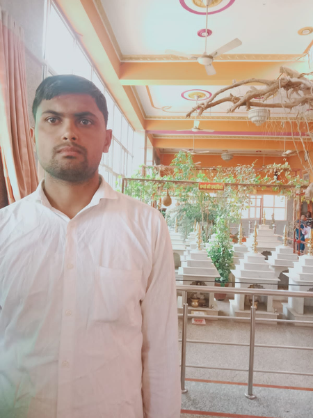 बिजली मीटर फैक्ट्री में लगी भीषण आग में लापता कर्मचारी उपेंद्र कुमार का जला हुआ शव मिला