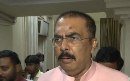 पांच राज्यसभा सीटों पर एनडीए की जीत हुई संजय सरावगी पांच राज्यसभा सीटों पर एनडीए की जीत हुई संजय सरावगी