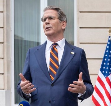 US allows Iranian oil flow amid war: Bessent US allows Iranian oil flow amid war: Bessent