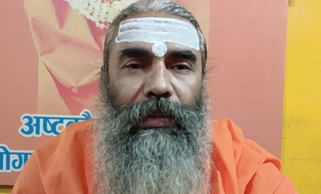 सरके चुनर तेरी विवाद पर डॉ. योगानंद गिरि का बयान, बॉलीवुड के खिलाफ भी होगा आंदोलन