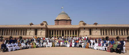 राज्यसभा से सेवानिवृत्त हो रहे सांसदों को सभापति ने दी विदाई