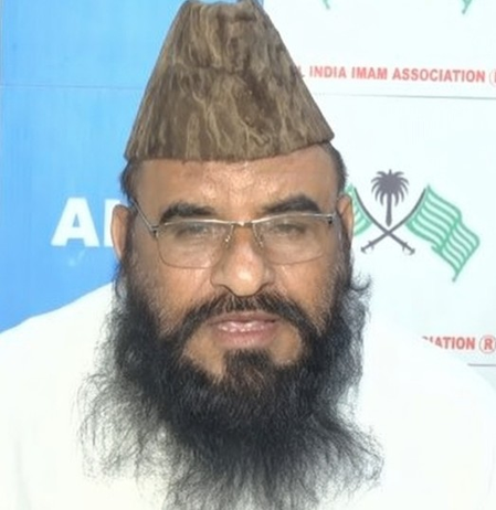 फिल्मी दुनिया के लोगों को धर्म के दायरे में बांधकर नहीं देखना चाहिए  मौलाना साजिद रशीदी