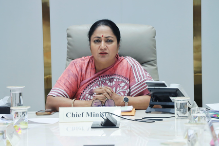 पालम अग्निकांड सीएम रेखा गुप्ता ने जताया शोक, मजिस्ट्रेट जांच के आदेश