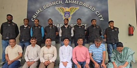 फेक करेंसी रैकेट का भंडाफोड़ 2.38 करोड़ रुपए के नोट जब्त, 7 आरोपी गिरफ्तार