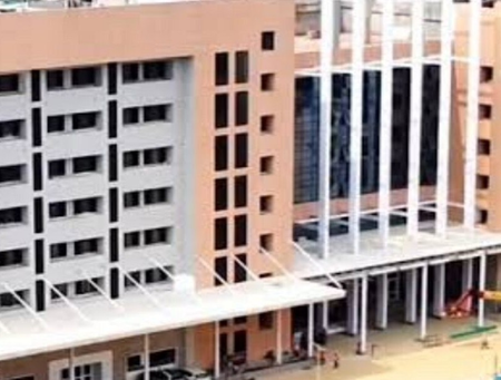 जमशेदपुर के एमजीएम अस्पताल में युवक ने चौथी मंजिल से कूदकर की आत्महत्या