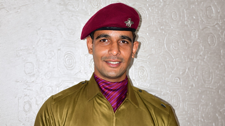 आतंकियों के गढ़ में इफ्तिखार भट्ट बनकर किया ऑपरेशन, मेजर मोहित शर्मा ने ऐसे तोड़ी दुश्मनों की कमर