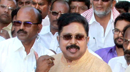 तमिलनाडु चुनाव टीटीवी दिनाकरन ने साफ किया रुख, वीके शशिकला को एनडीए में वापस लाने की कोई योजना नहीं तमिलनाडु चुनाव टीटीवी दिनाकरन ने साफ किया रुख, वीके शशिकला को एनडीए में वापस लाने की कोई योजना नहीं