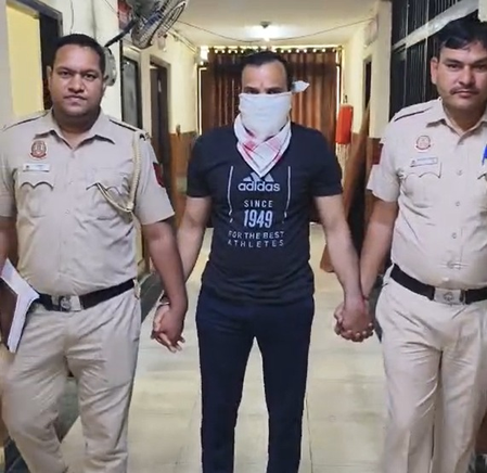 दिल्ली बच्चों से जुड़े अश्लील वीडियो डाउनलोड करने में आरोपी गिरफ्तार