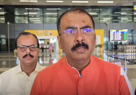 पश्चिम बंगाल में जनता परेशान, अबकी बार ममता सरकार का होगा अंत संजय सरावगी पश्चिम बंगाल में जनता परेशान, अबकी बार ममता सरकार का होगा अंत संजय सरावगी