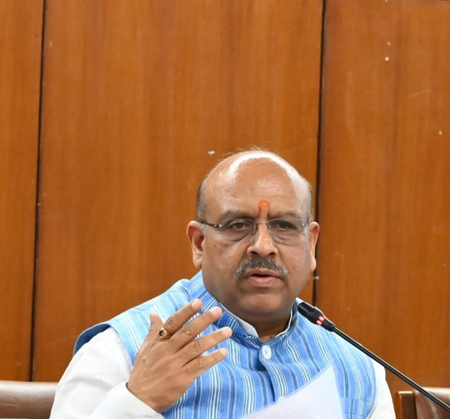 सदन की कार्यवाही में भाग न लेना सदन की गरिमा और संसदीय मर्यादा के खिलाफ विजेंद्र गुप्ता सदन की कार्यवाही में भाग न लेना सदन की गरिमा और संसदीय मर्यादा के खिलाफ विजेंद्र गुप्ता