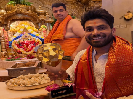 द 50 जीतकर बप्पा की शरण में पहुंचे शिव ठाकरे, फैंस के साथ खूब ली सेल्फी