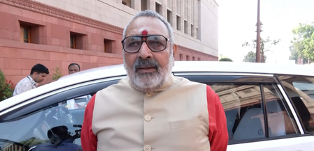 राहुल गांधी अबोध बालक और देश की सबसे बड़ी समस्याः गिरिराज सिंह