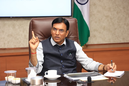 लॉस एंजिल्स ओलंपिक 2028 का लक्ष्य बनाए लैक्रोस एथलीट डॉ. मनसुख मांडविया