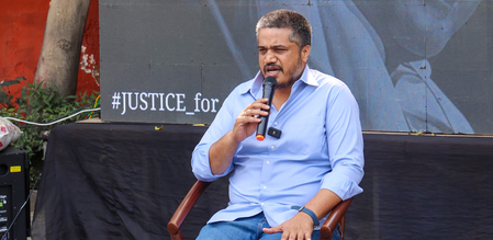 रोहित पवार ने सुनील तटकरे और प्रफुल्ल पटेल पर एनसीपी कब्जाने की कोशिश करने का लगाया आरोप रोहित पवार ने सुनील तटकरे और प्रफुल्ल पटेल पर एनसीपी कब्जाने की कोशिश करने का लगाया आरोप