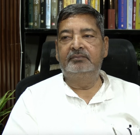 विभाजनकारी ताकतों से निपटना जानती हैं ममता बनर्जी, हम उनके साथ  सपा सांसद वीरेंद्र सिंह