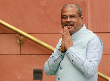 वैश्विक स्तर तक पहुंचेगी एआई, मटेरियल साइंस, सेमीकंडक्टर पर की गई भारतीय रिसर्च